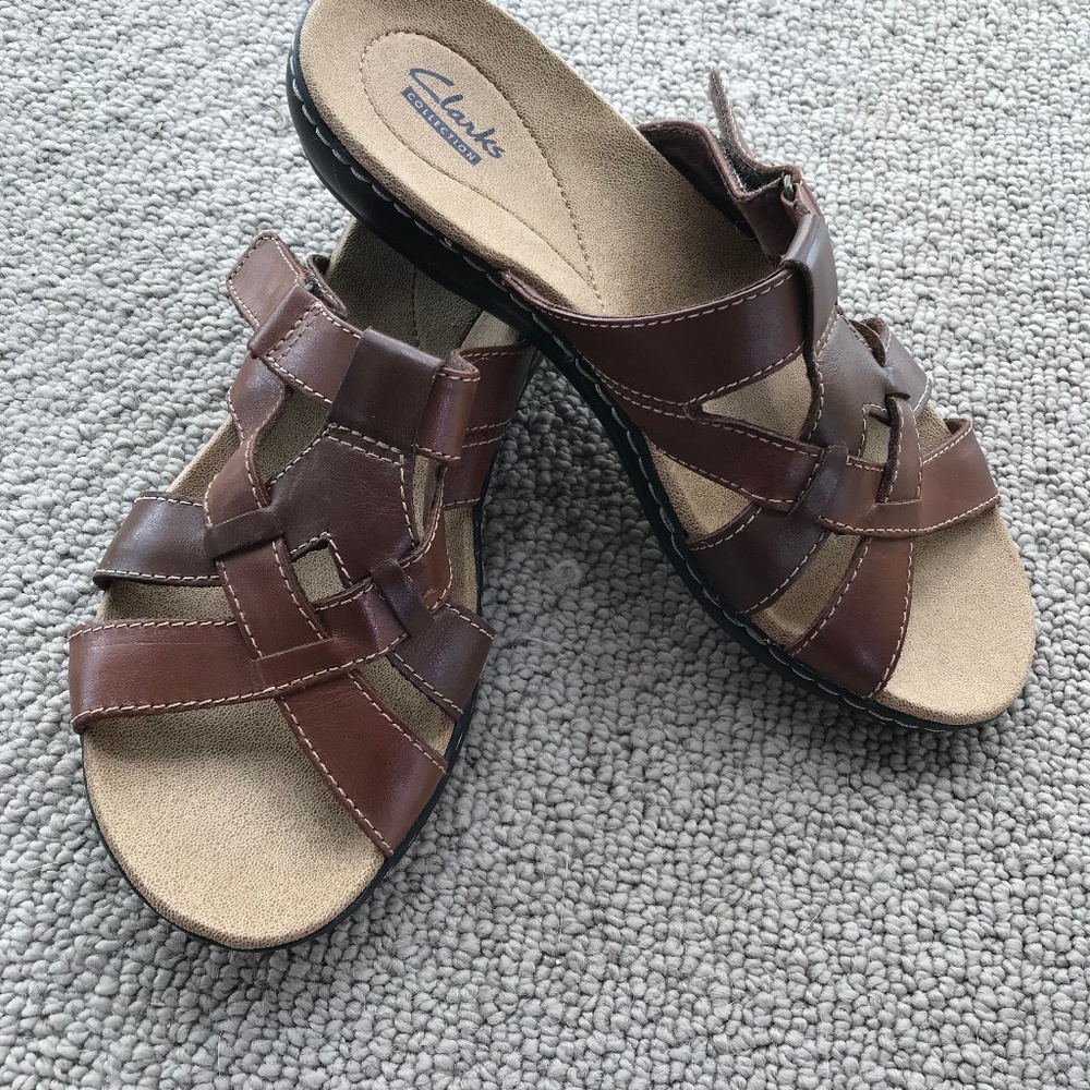 NWT Clarks  Leisa Bloom Sandals